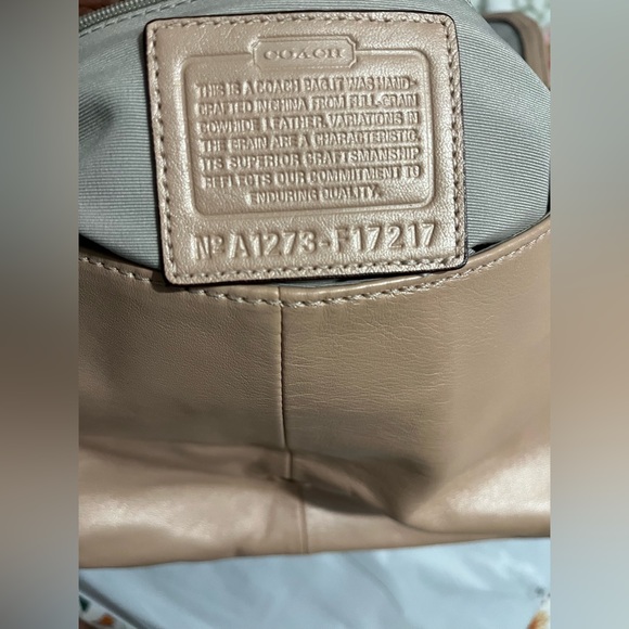 Coach Leather Soho Shoulder Bag - Pink (F17217) - Picture 7 of 9